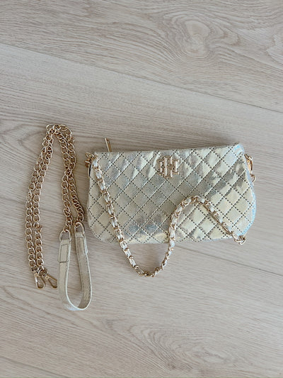 Livi Crossbody