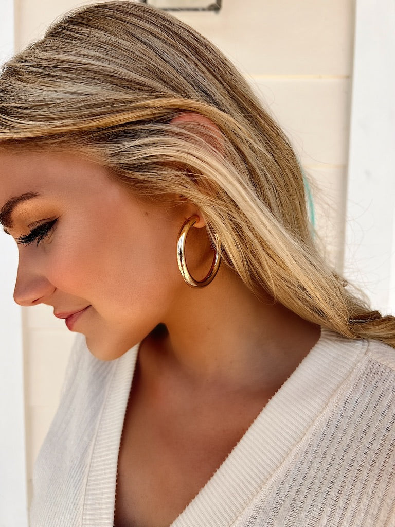 Pop Off Queen Hoop Earrings