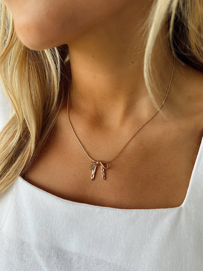 Bow Ribbon Snake Chain Necklace