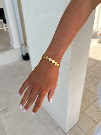 Quatrefoil Bangle Bracelet