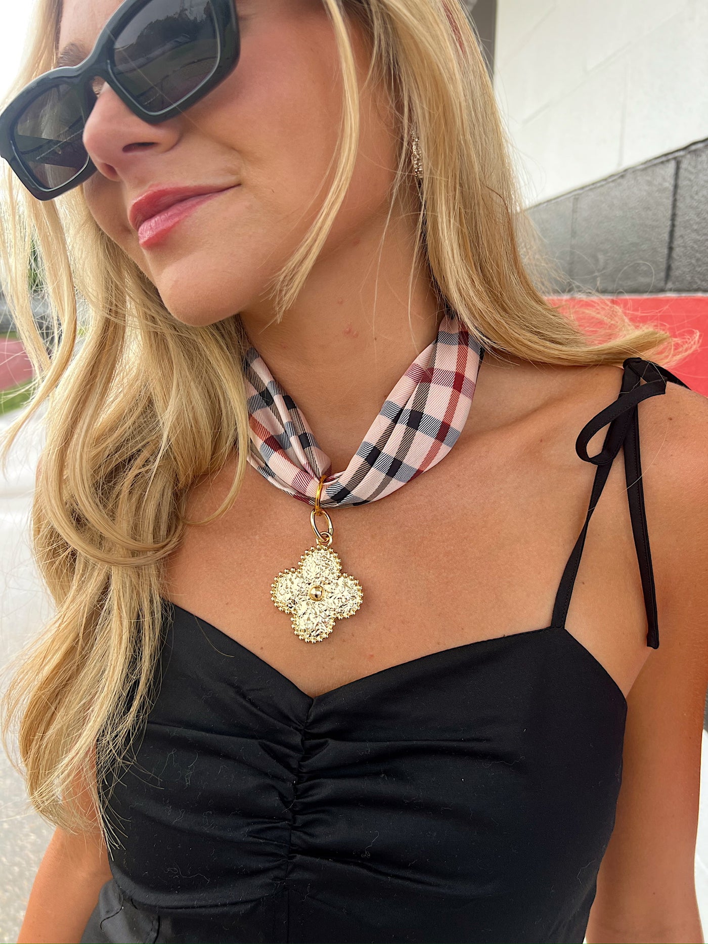 Game-day Scarf Necklace With Clover Charm