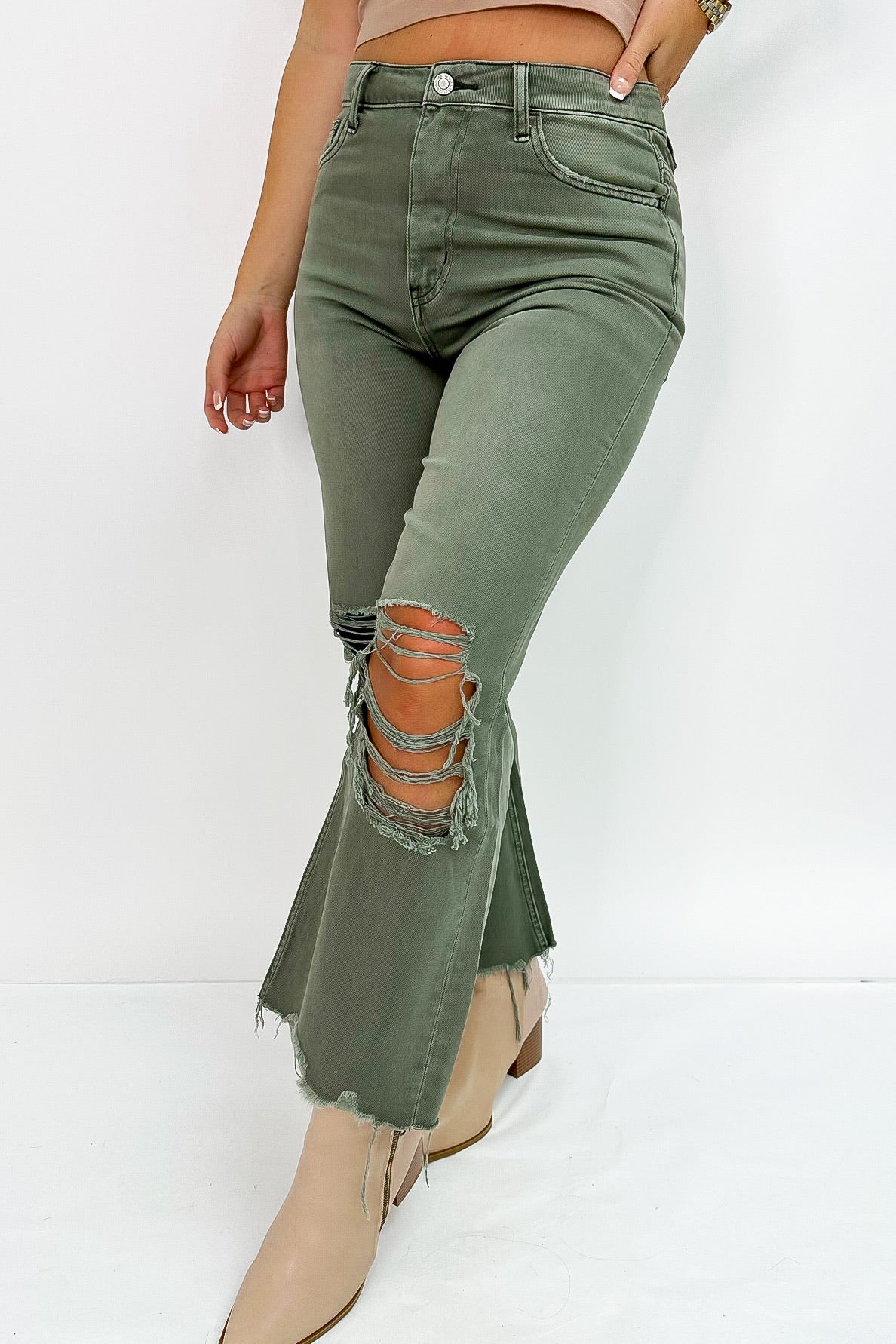 Live For The Moment Crop Jeans