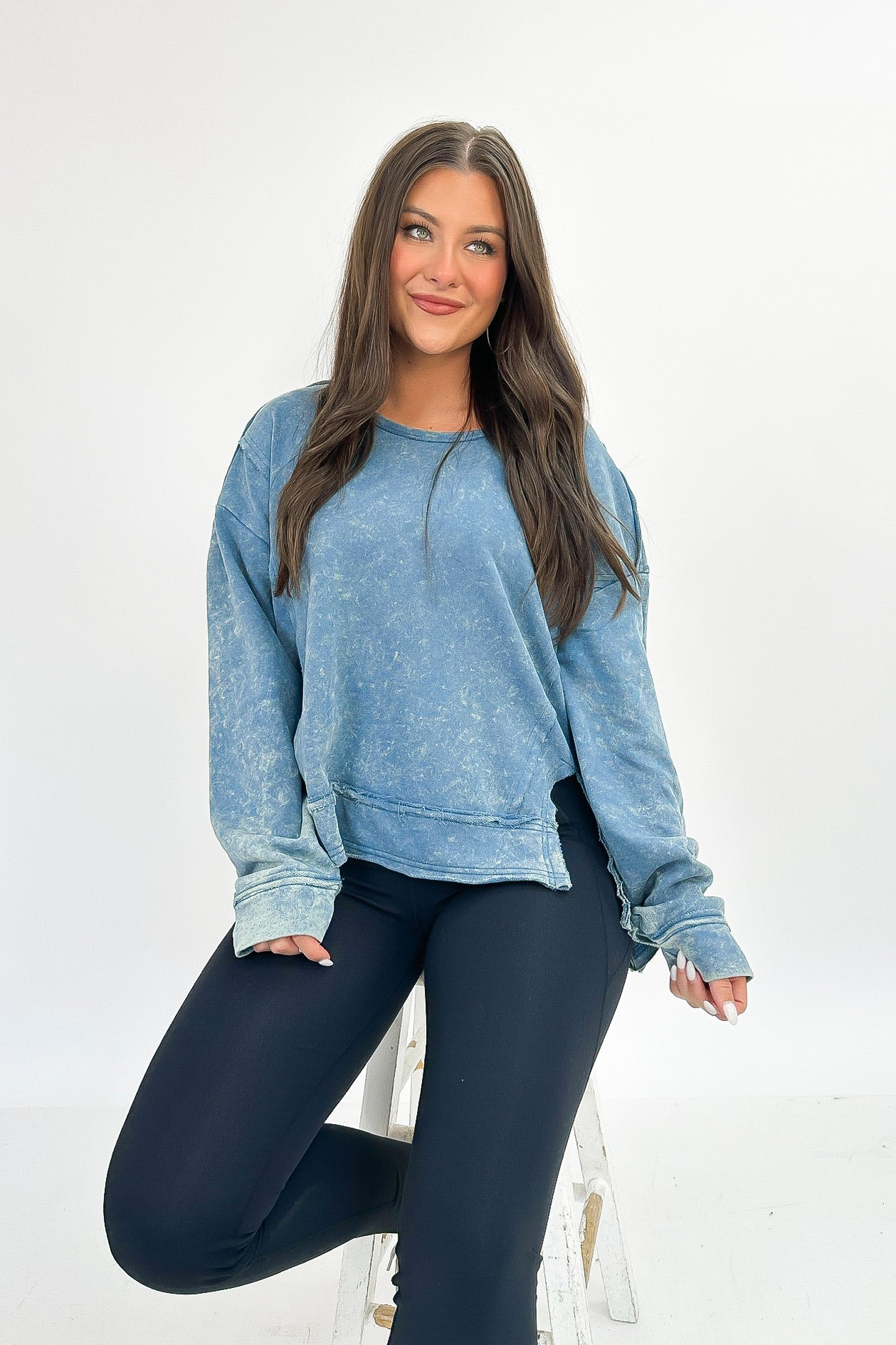 Thriving Weekend Top