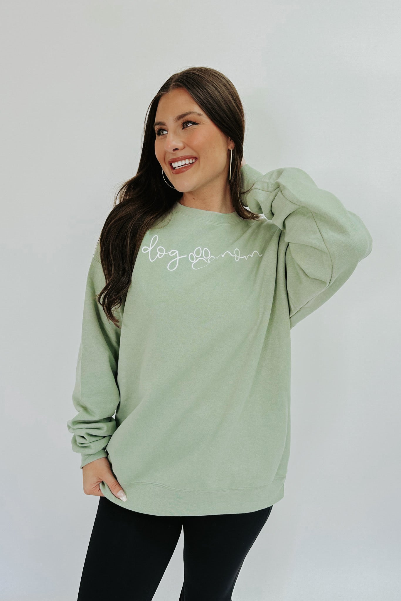 "Dog Mom" Graphic Sweatshirt