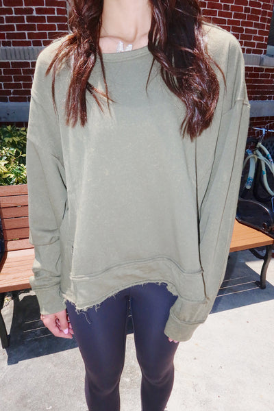 Thriving Weekend Top