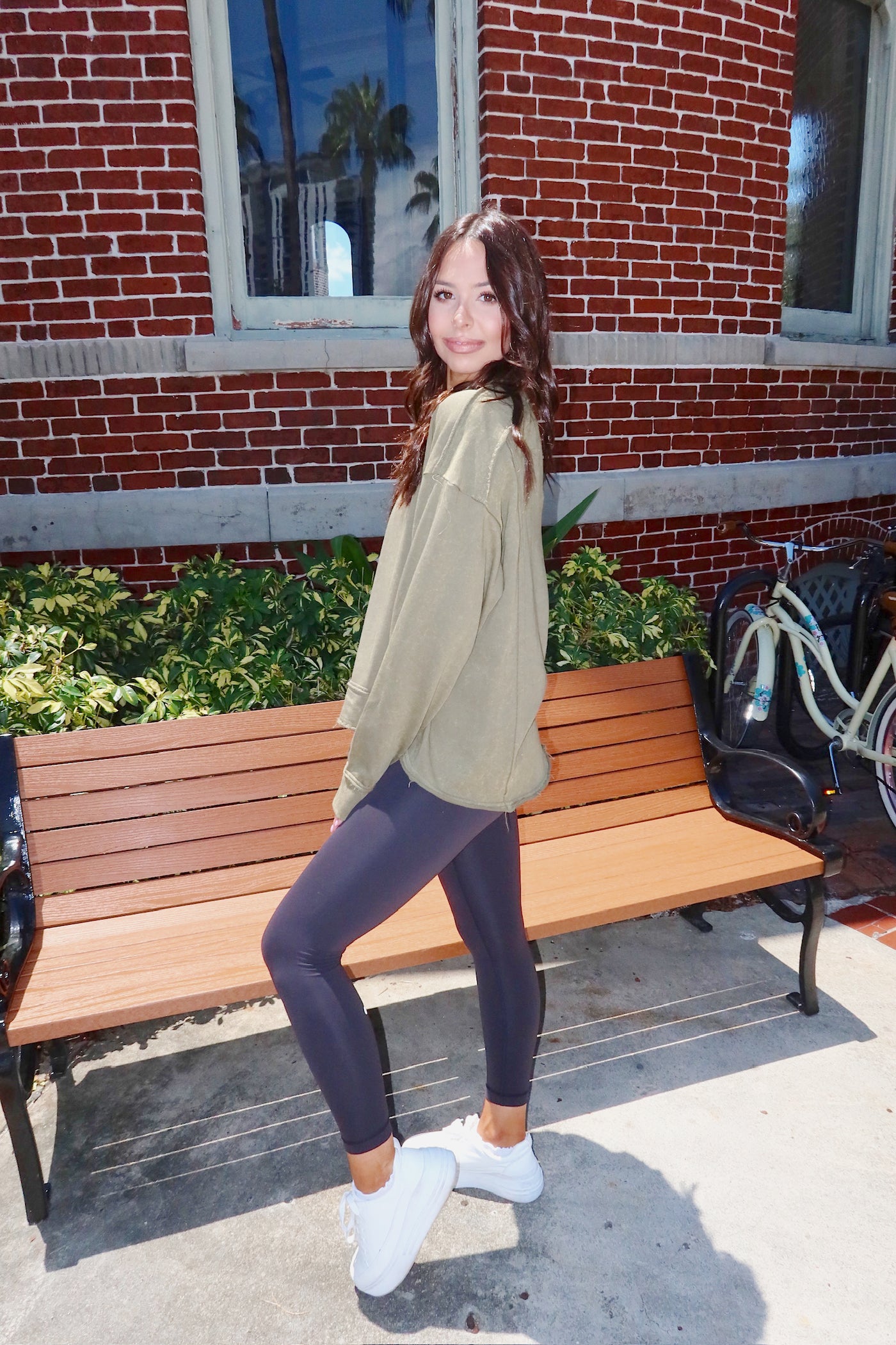 Thriving Weekend Top