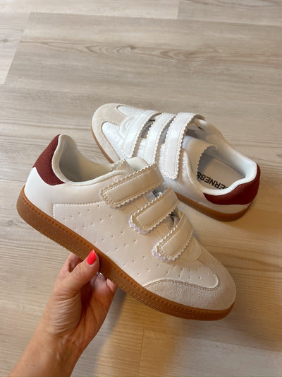 Simply Devine Sneakers