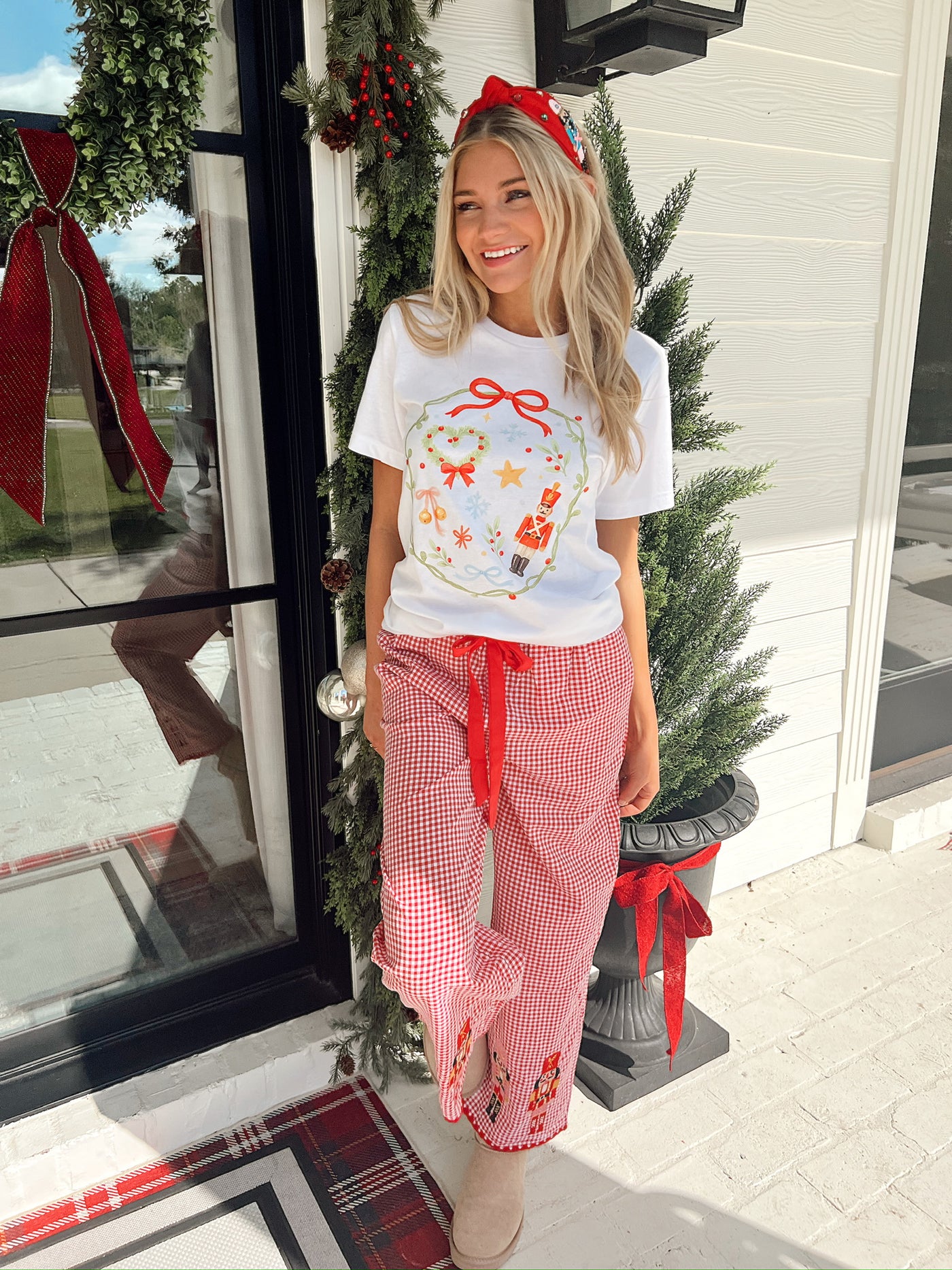 Watercolor Christmas Wreath Graphic Top