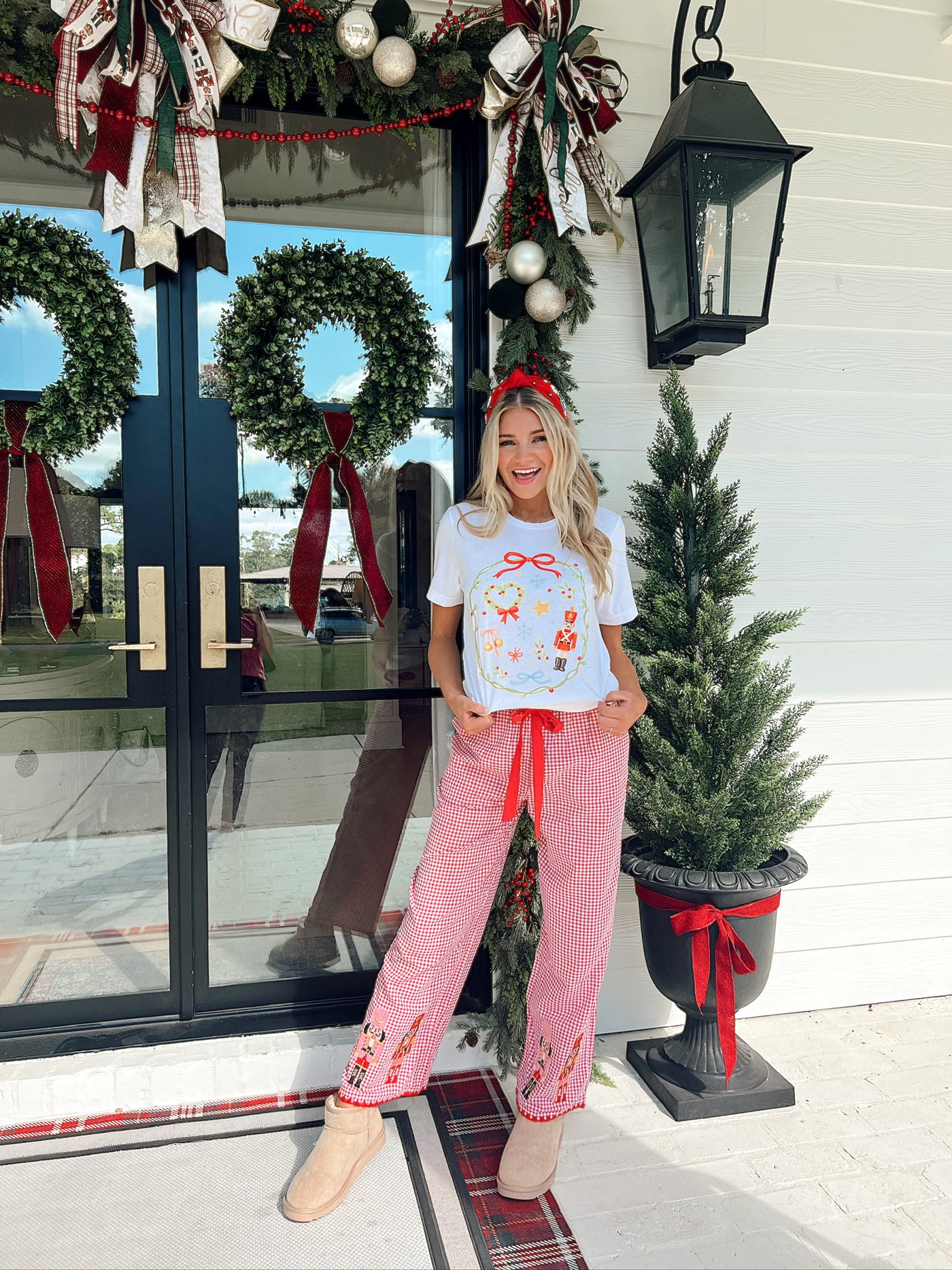 Watercolor Christmas Wreath Graphic Top