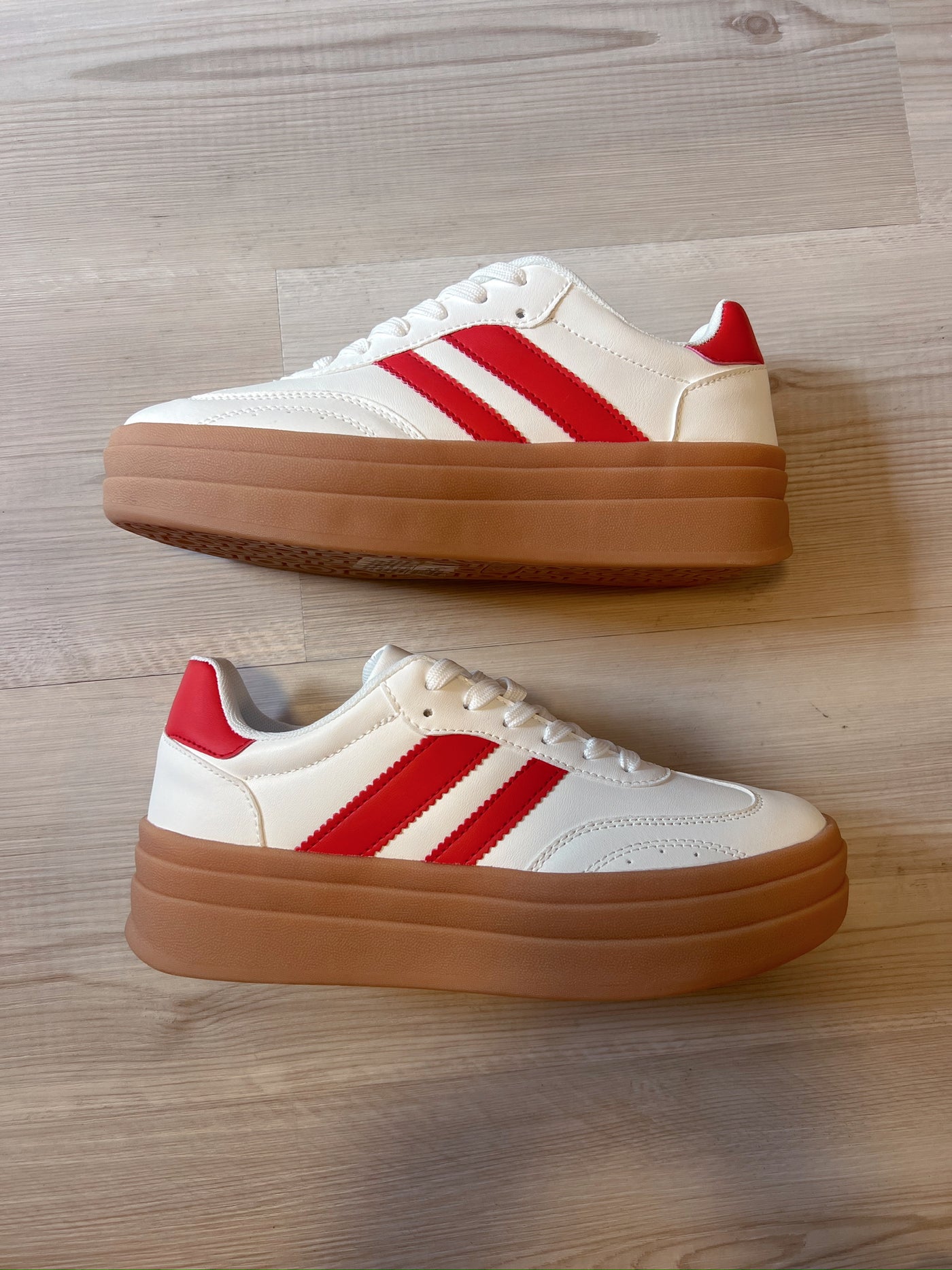Endless Motion Platform Sneakers