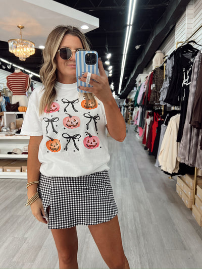 Posh Pumpkins and Bows Graphic Top