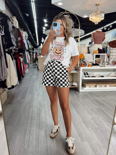 Fall Vibes Retro Pumpkin Graphic Top