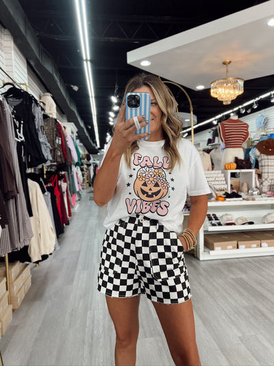 Fall Vibes Retro Pumpkin Graphic Top